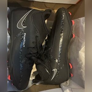 Kids Soccer Cleats - Nike JR PHANTOM GT2 CLUB DF FG/MG